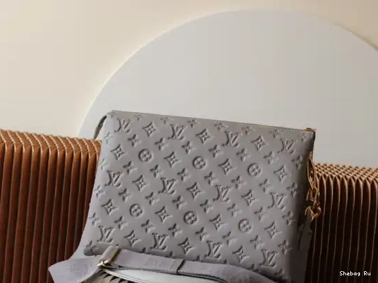 COUSSIN VUITTON MM-34*24*12cm LOUIS 0623